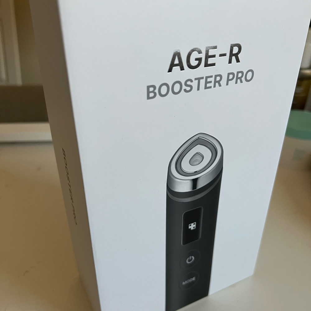 MEDICUBE AGE R BOOSTER PRO